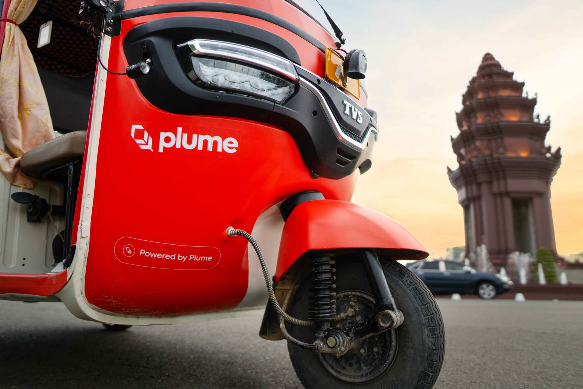 Gallery | Plume Tuktuk Campaign
